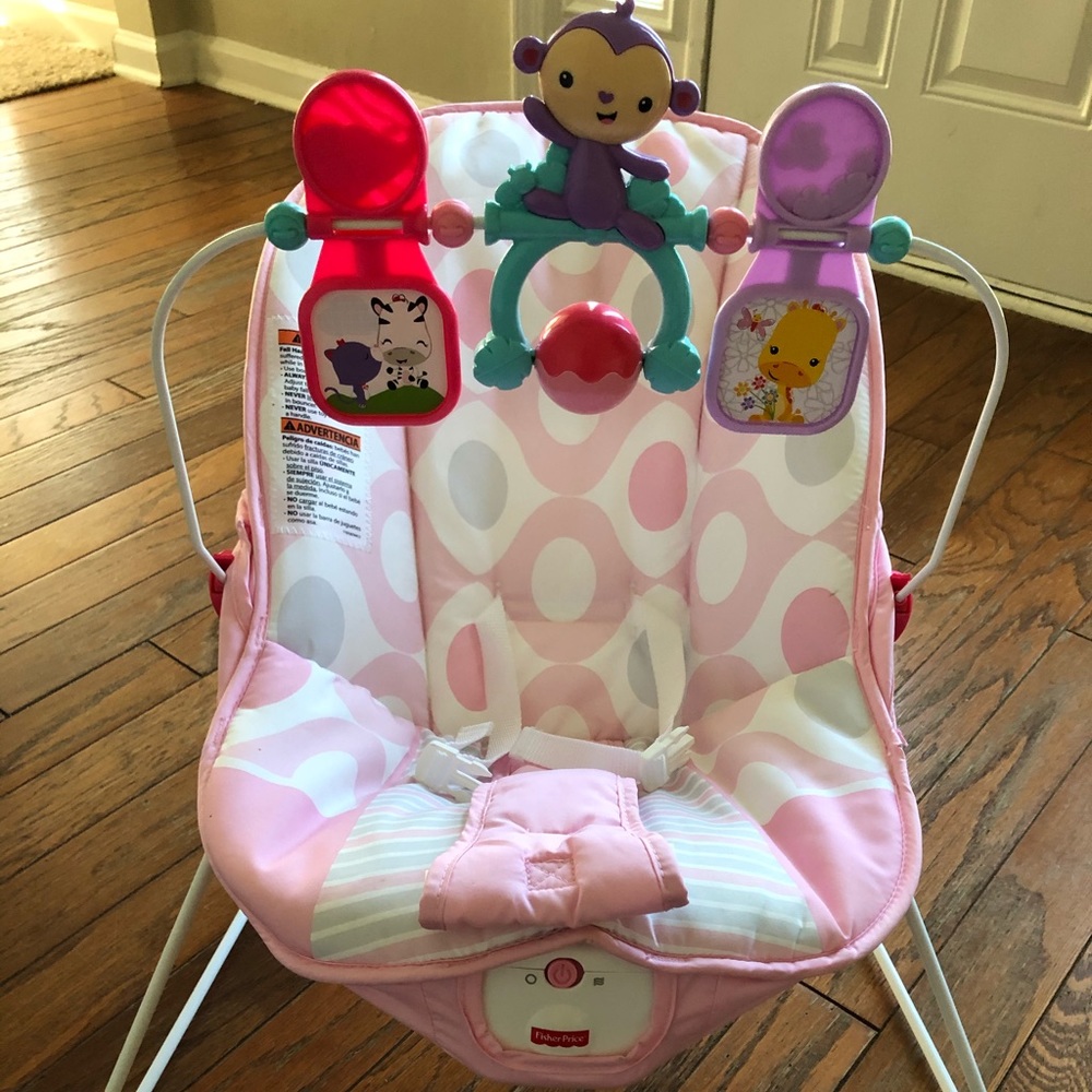Deluxe Bouncer: Pink/White/Gray Polka Dot